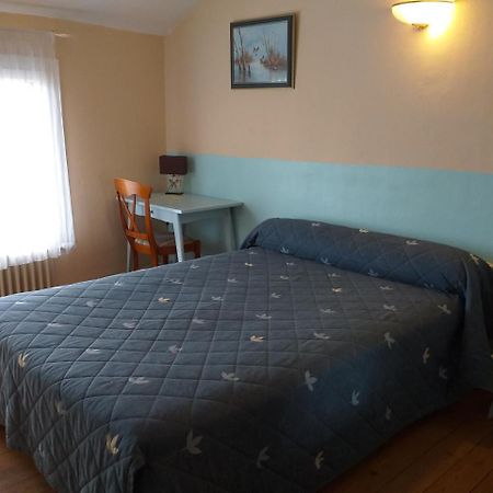 סלבריס Hotel Le Lion D'Or מראה חיצוני תמונה