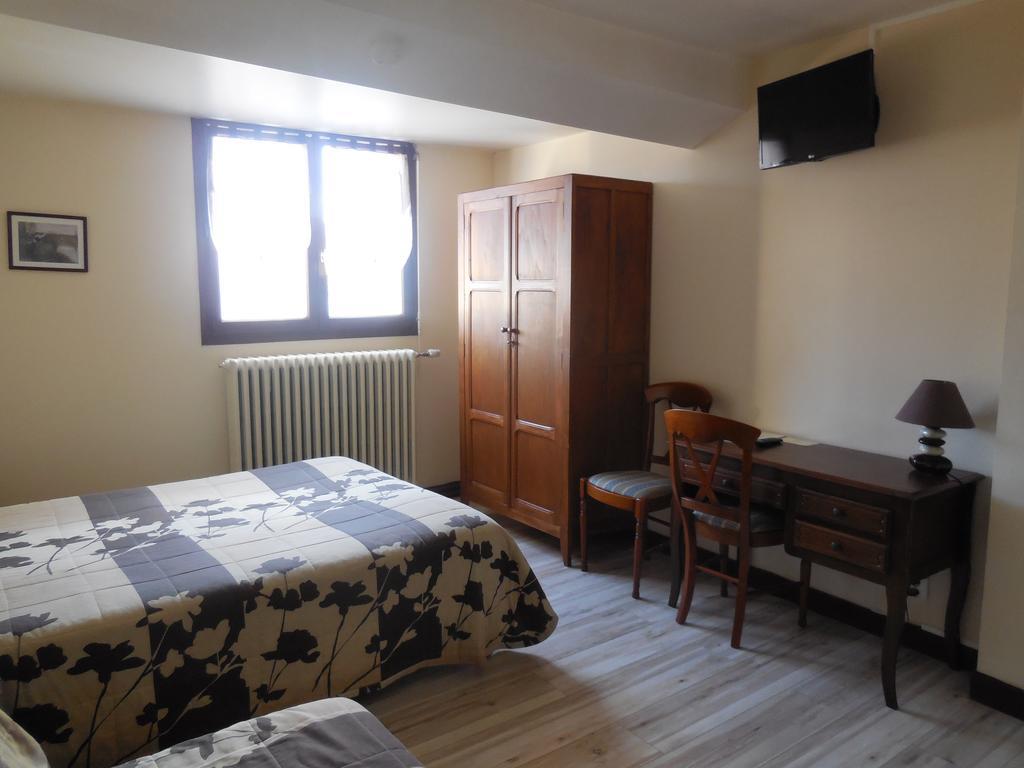 סלבריס Hotel Le Lion D'Or מראה חיצוני תמונה