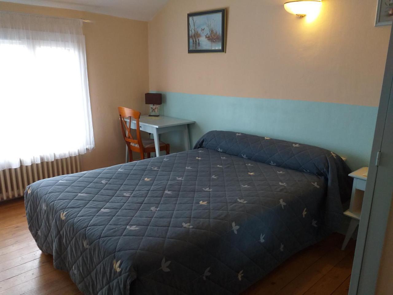 סלבריס Hotel Le Lion D'Or מראה חיצוני תמונה
